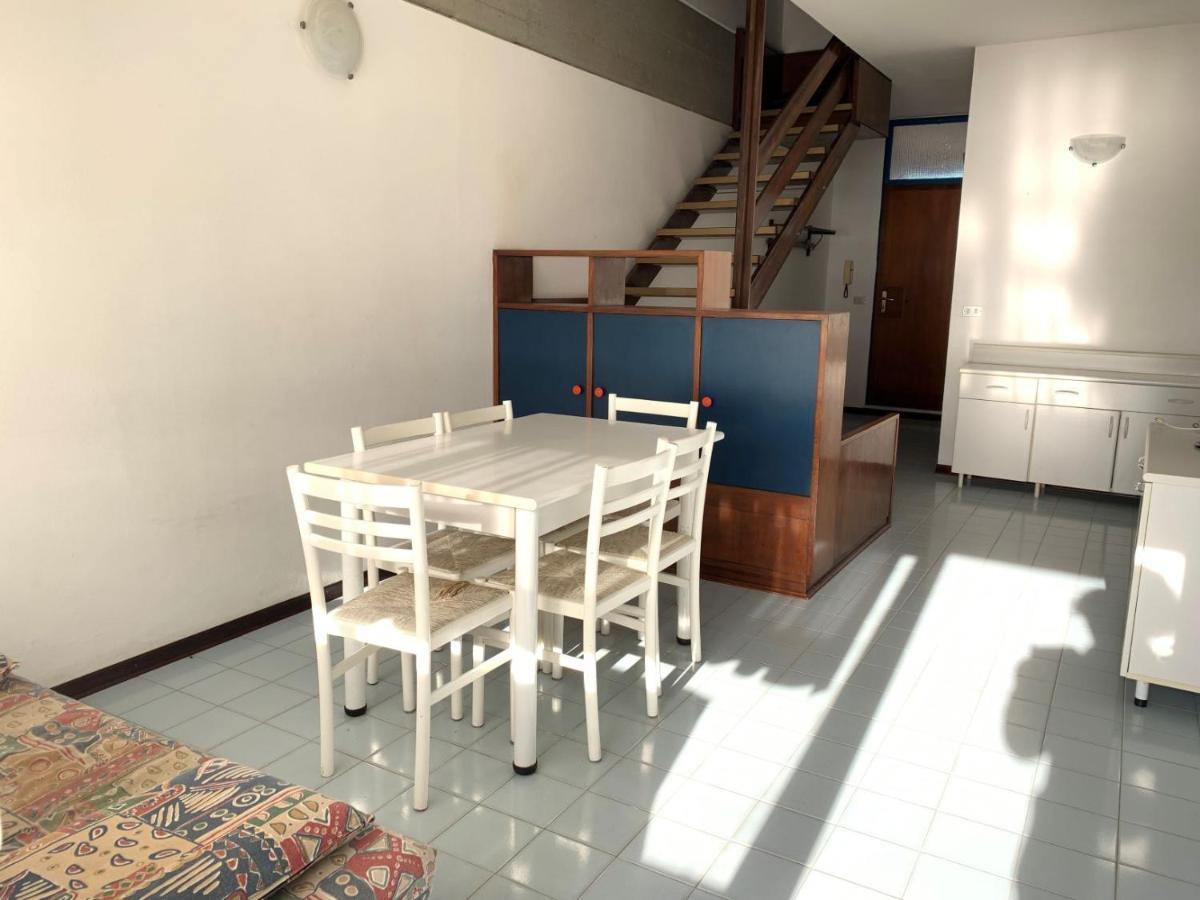 Residence Penelope - Walterigato Apartments Solo Per Famiglie ลิโดดิเยโซโล ภายนอก รูปภาพ
